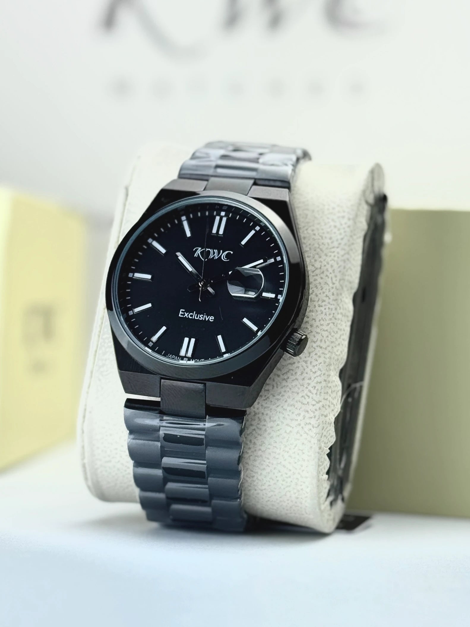 [EID SPECIAL] KWC Quintas K-325 Black Watch + FREE KWC Leather Strap Watch (Worth Rs. 3,000)